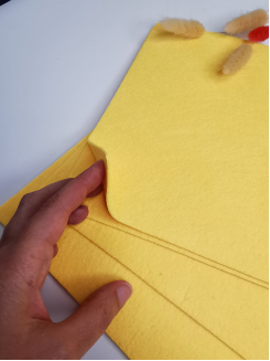 Фетр жесткий 2мм. (желтый), 20*30см.